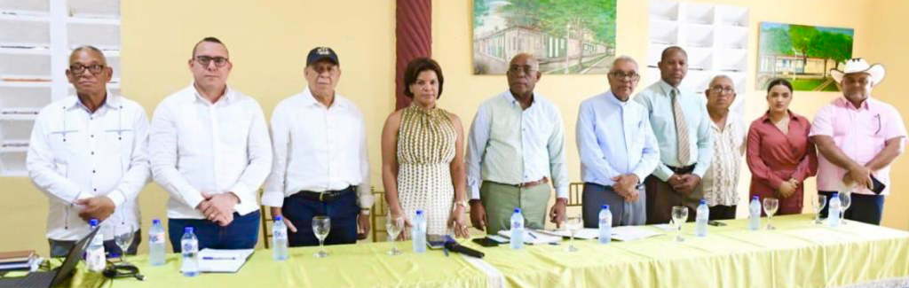 Edeeste se reúne con representantes de Monte Plata y acuerda importantes acciones