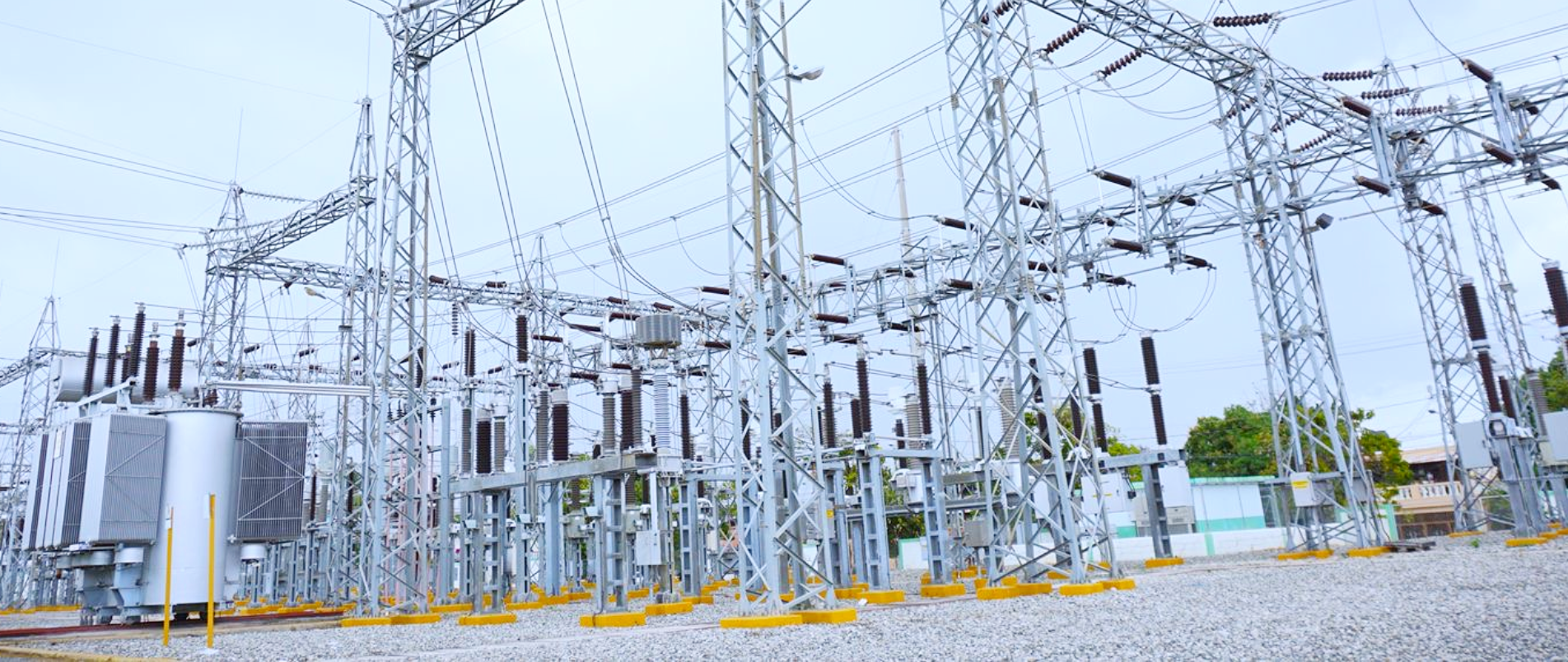 Edeeste reforzará el suministro eléctrico en la Jacobo Majluta con puesta en servicio de nuevo circuito