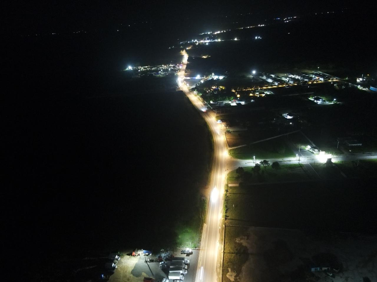 Edeeste ilumina principal acceso a Higüey con inversión superior a RD$8.2 millones