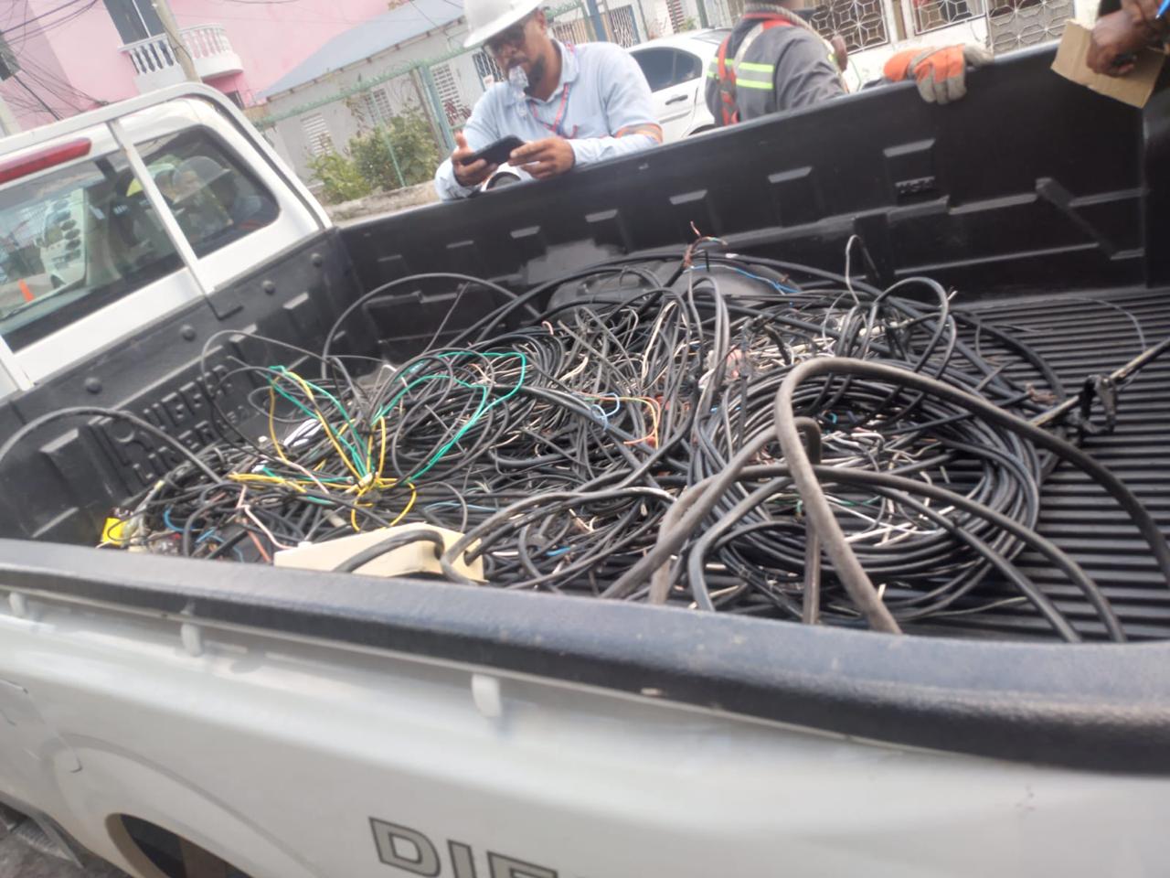 Edeeste desmantela conexiones ilegales en Higüey, El Seibo y San Pedro de Macorís